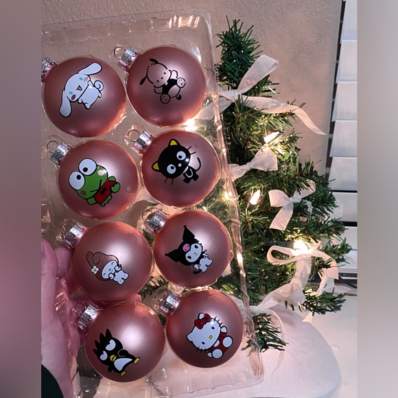 Sanrio Christmas Ornaments Matte Pink - Picture 2 of 3